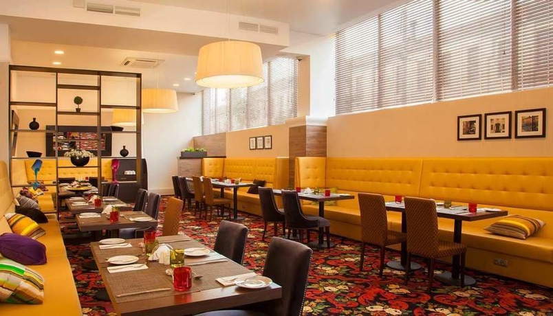 Imagen del bar/restaurante del Hotel Hilton Garden Inn Kaluga. Foto 8