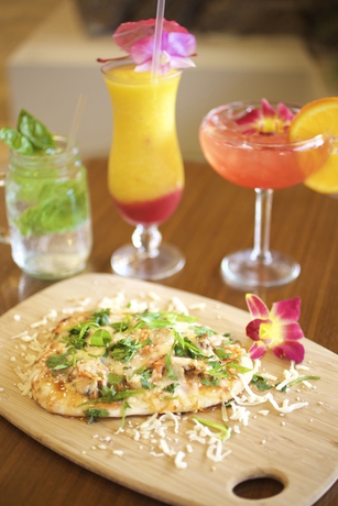 Imagen del bar/restaurante del Hotel Hilton Garden Inn Kauai Wailua Bay, Hi. Foto 3