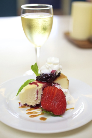 Imagen del bar/restaurante del Hotel Hilton Garden Inn Kauai Wailua Bay, Hi. Foto 5