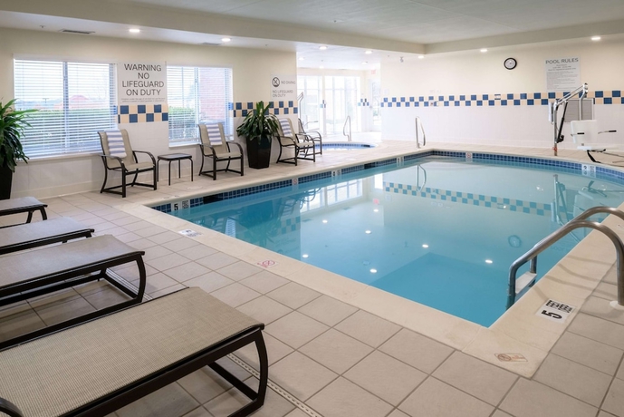 Imagen de la piscina del Hotel Hilton Garden Inn Kennett Square. Foto 18