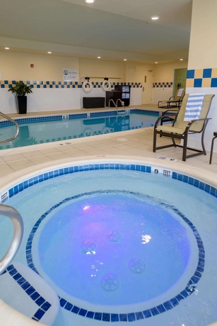Imagen de la piscina del Hotel Hilton Garden Inn Kennett Square. Foto 19