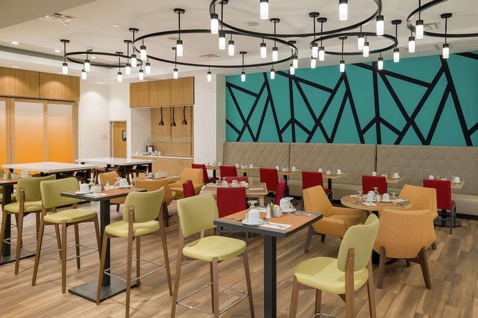 Imagen de los interiores del Hotel Hilton Garden Inn Knoxville Papermill Drive. Foto 16