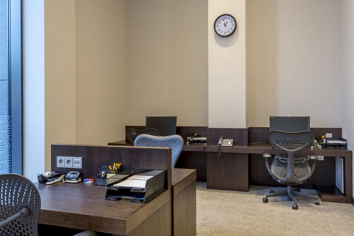 Imagen de los interiores del Hotel Hilton Garden Inn Krakow Airport. Foto 7