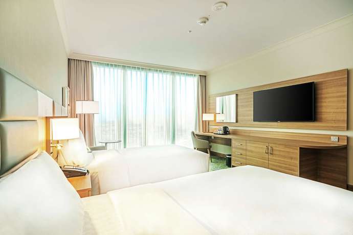 Imagen de la habitación del Hotel Hilton Garden Inn Kuwait. Foto 6