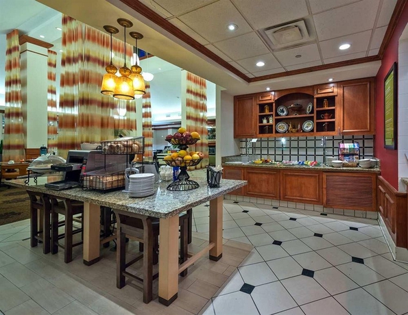 Imagen del bar/restaurante del Hotel Hilton Garden Inn Lafayette/cajundome. Foto 3