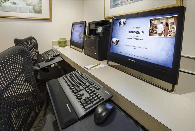 Imagen de los interiores del Hotel Hilton Garden Inn Lake Mary. Foto 15