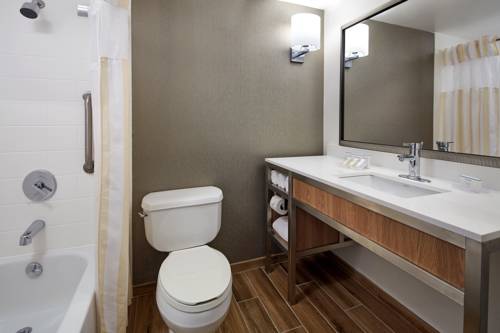 Imagen de la habitación del Hotel Hilton Garden Inn Lake Oswego. Foto 5