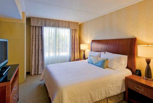 Imagen de la habitación del Hotel Hilton Garden Inn Lakewood. Foto 11