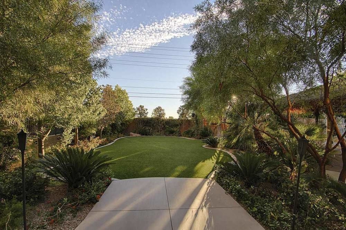 Imagen de los exteriores del Hotel Hilton Garden Inn Las Vegas Strip South. Foto 6