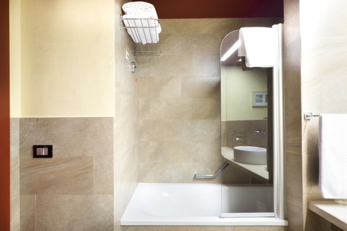 Imagen de la habitación del Hotel Hilton Garden Inn Lecce. Foto 6