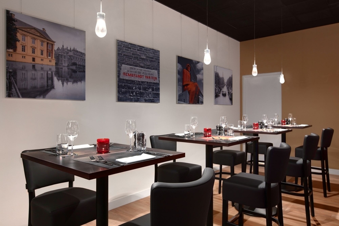 Imagen del bar/restaurante del Hotel Hilton Garden Inn Leiden. Foto 2