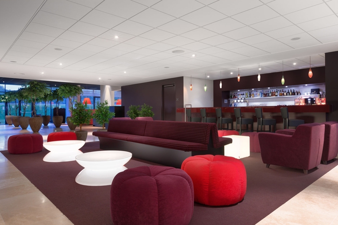 Imagen del bar/restaurante del Hotel Hilton Garden Inn Leiden. Foto 3