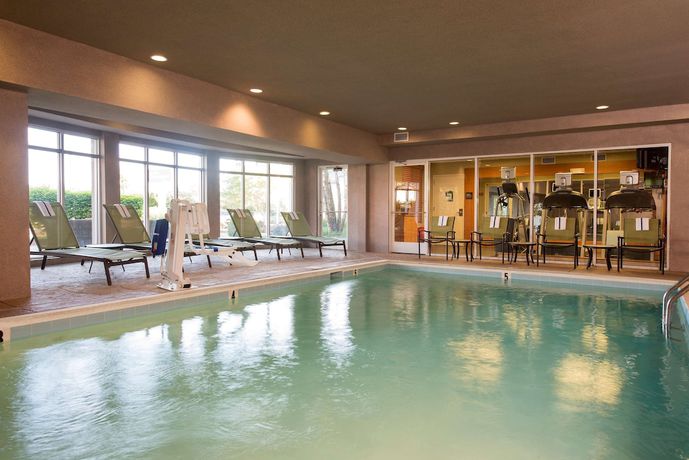 Imagen de la piscina del Hotel Hilton Garden Inn Lexington. Foto 20