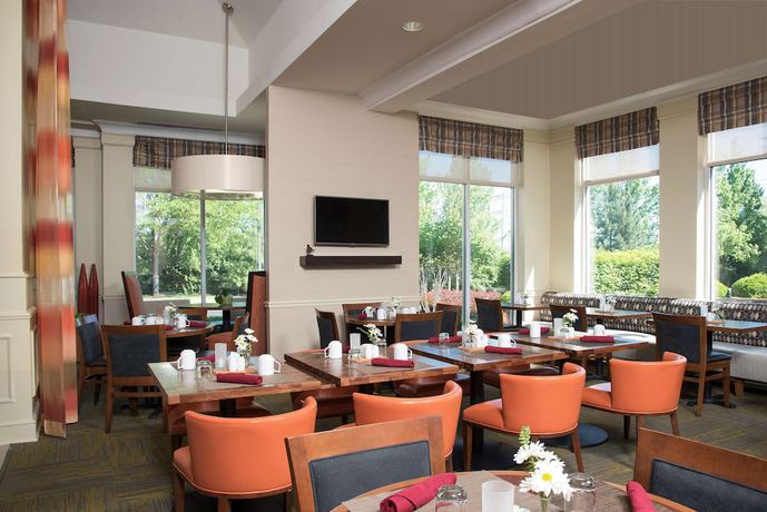 Imagen del bar/restaurante del Hotel Hilton Garden Inn Lexington. Foto 4