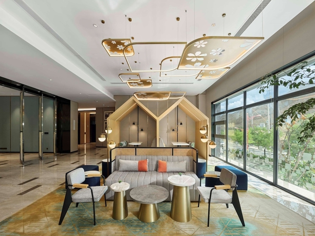 Imagen de los interiores del Hotel Hilton Garden Inn Lhasa. Foto 15