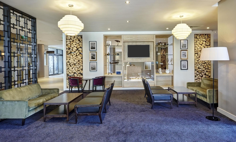 Imagen de los interiores del Hotel Hilton Garden Inn London Heathrow Airport. Foto 10