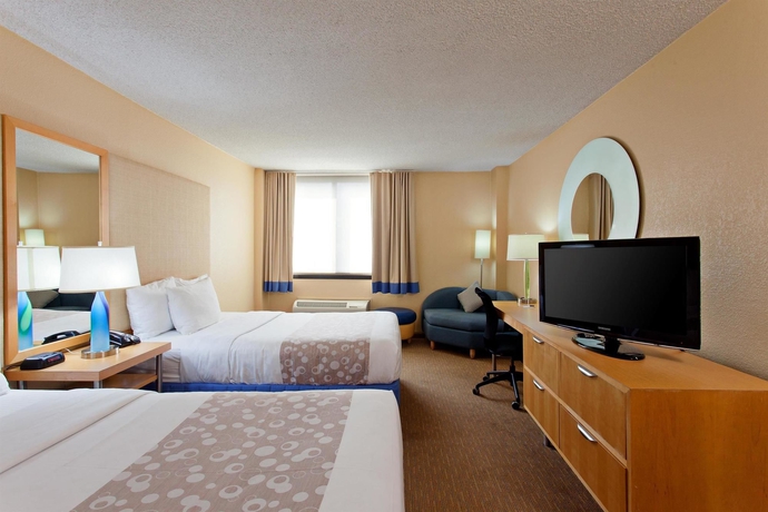 Imagen de la habitación del Hotel Hilton Garden Inn Los Angeles Airport. Foto 8