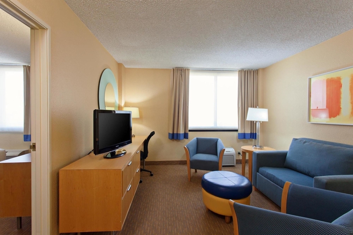 Imagen de la habitación del Hotel Hilton Garden Inn Los Angeles Airport. Foto 12