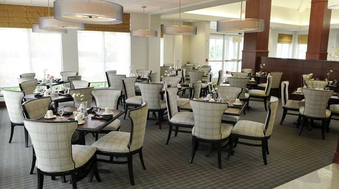 Imagen del bar/restaurante del Hotel Hilton Garden Inn Louisville/northeast. Foto 2
