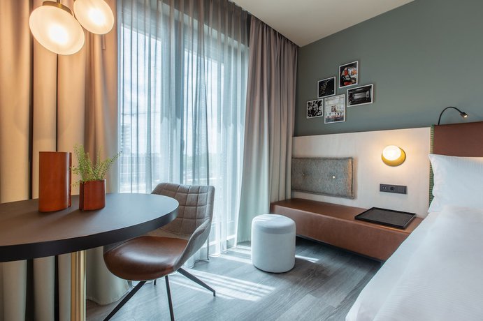 Imagen de la habitación del Hotel Hilton Garden Inn Mannheim. Foto 9