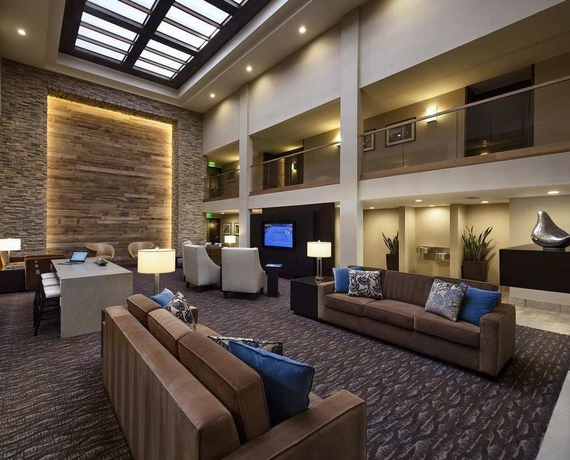 Imagen de los interiores del Hotel Hilton Garden Inn Marina Del Rey. Foto 11