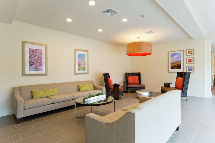 Imagen de los interiores del Hotel Hilton Garden Inn Martinsburg. Foto 17