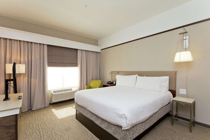 Imagen de la habitación del Hotel Hilton Garden Inn Martinsburg. Foto 13