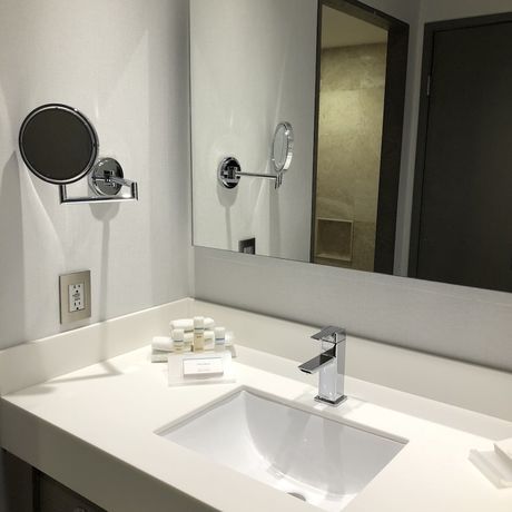 Imagen de la habitación del Hotel Hilton Garden Inn Mexico City Santa Fe. Foto 12