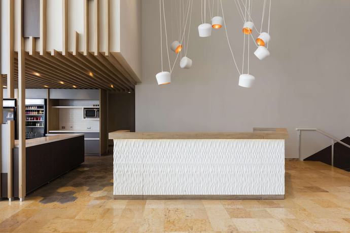 Imagen de los interiores del Hotel Hilton Garden Inn Mexico City Santa Fe. Foto 20