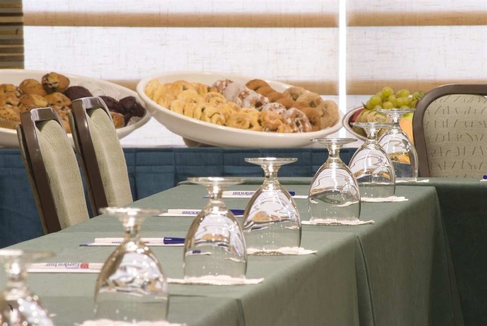 Imagen de los interiores del Hotel Hilton Garden Inn Miami Airport West. Foto 12