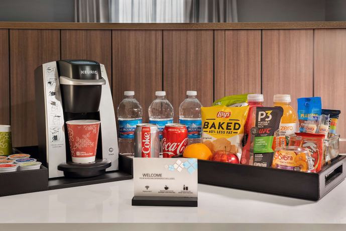 Imagen de la habitación del Hotel Hilton Garden Inn Milwaukee Brookfield Conference Center, Wi. Foto 16