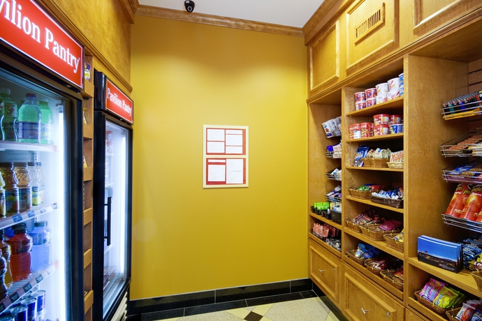 Imagen general del Hotel Hilton Garden Inn Montréal Centre-ville. Foto 2