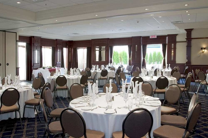 Imagen de los interiores del Hotel Hilton Garden Inn Montreal Airport. Foto 7