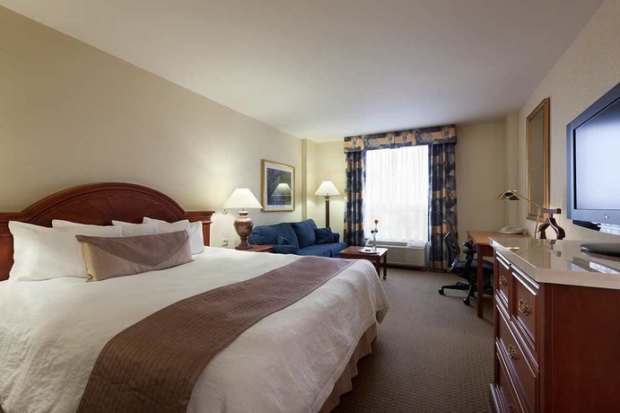 Imagen de la habitación del Hotel Hilton Garden Inn Montreal Airport. Foto 2
