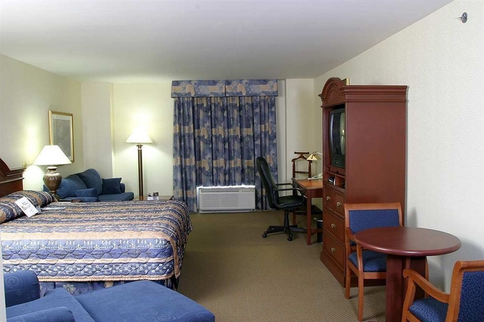 Imagen de la habitación del Hotel Hilton Garden Inn Montreal Airport. Foto 4