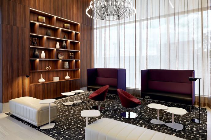 Imagen de los interiores del Hotel Hilton Garden Inn Montreal Midtown. Foto 18