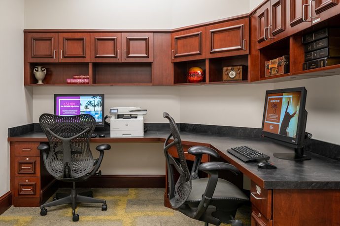 Imagen de los interiores del Hotel Hilton Garden Inn Morgantown. Foto 13