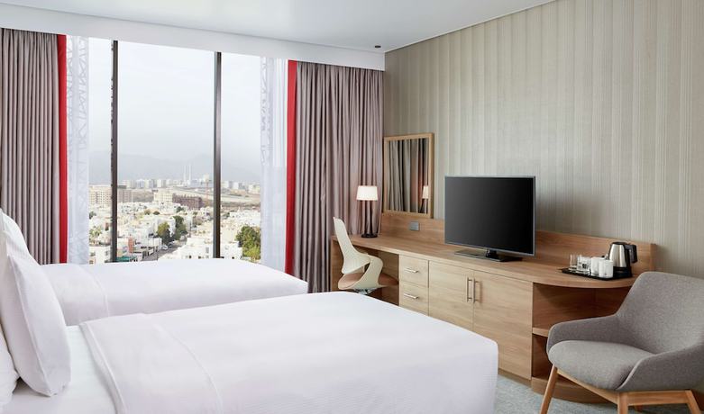 Imagen de la habitación del Hotel Hilton Garden Inn Muscat Al Khuwair. Foto 2