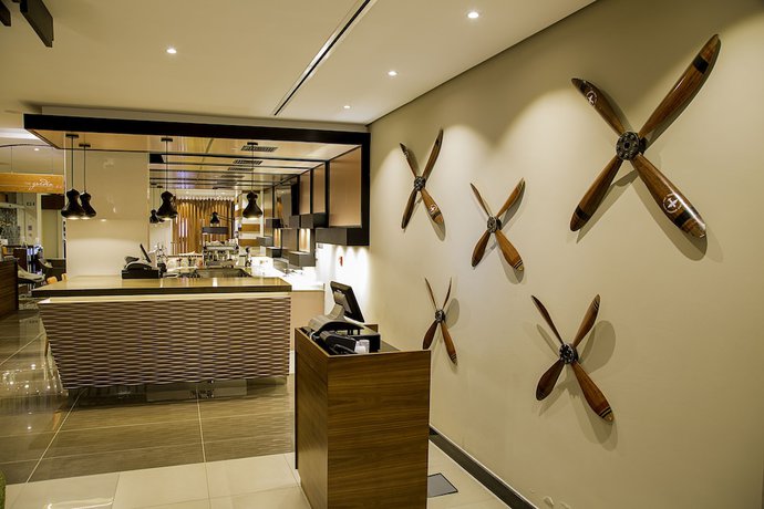 Imagen de los interiores del Hotel Hilton Garden Inn Nairobi Airport. Foto 17