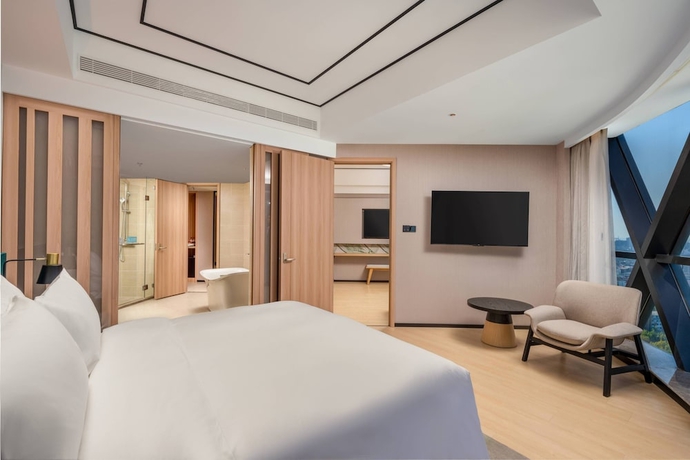 Imagen de la habitación del Hotel Hilton Garden Inn Nantong Haohe Scenic Area. Foto 15