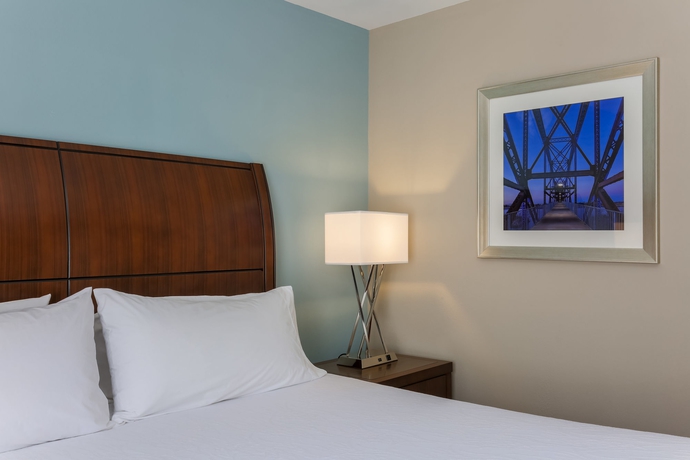 Imagen de la habitación del Hotel Hilton Garden Inn Nanuet. Foto 4