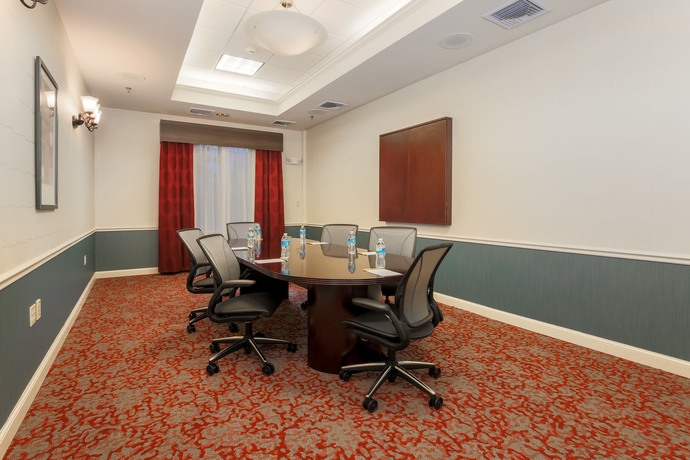 Imagen de los interiores del Hotel Hilton Garden Inn Nanuet. Foto 12