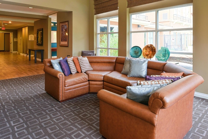 Imagen de los interiores del Hotel Hilton Garden Inn Napa. Foto 14