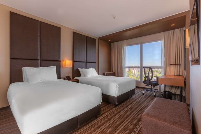 Imagen de la habitación del Hotel Hilton Garden Inn Neuquen. Foto 8