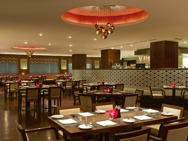 Imagen del bar/restaurante del Hotel Hilton Garden Inn New Delhi/saket. Foto 4