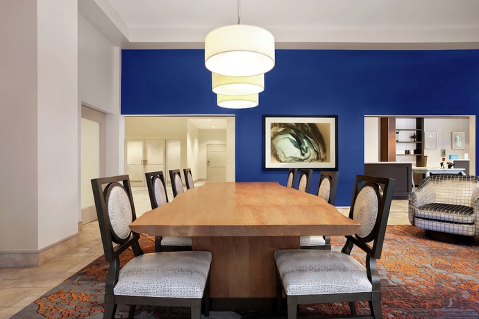 Imagen de los interiores del Hotel Hilton Garden Inn New Orleans Convention Center. Foto 14