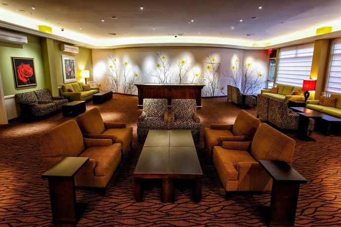 Imagen de los interiores del Hotel Hilton Garden Inn New York / Staten Island. Foto 18
