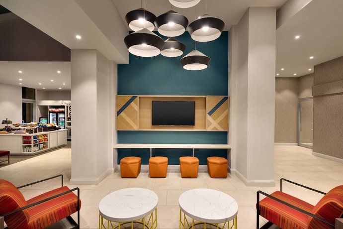 Imagen de los interiores del Hotel Hilton Garden Inn New York Times Square South. Foto 16