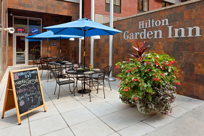 Imagen del bar/restaurante del Hotel Hilton Garden Inn New York - West 35th St.. Foto 4