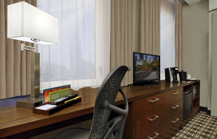 Imagen de la habitación del Hotel Hilton Garden Inn New York/Midtown Park Ave. Foto 8